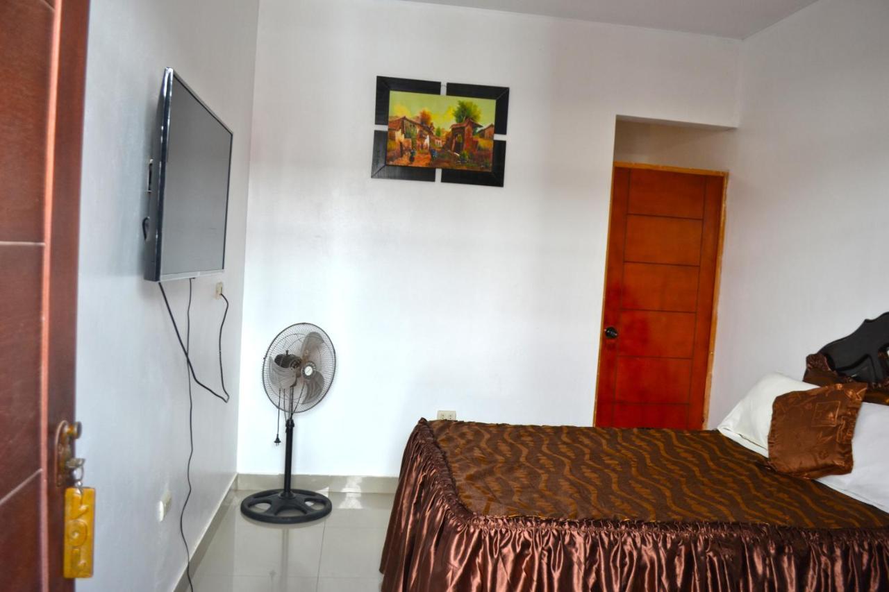 פאראקאס Hostal El Sueno De San Martin מראה חיצוני תמונה